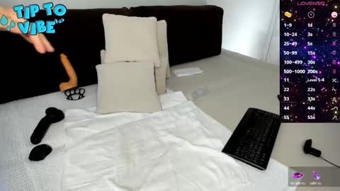 Alex online show from 10/30/25, 08:49