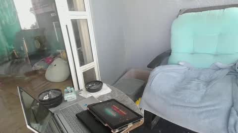 Daddy online show from 10/04/25, 01:53