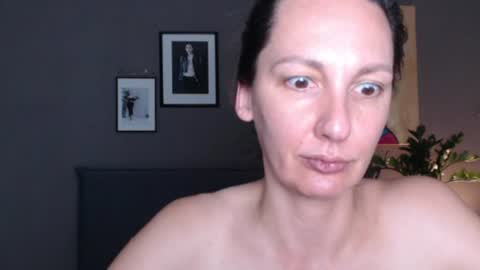 Anna no bbbbybybbabebyy just Anna. And dont call me mom please. online show from 07/11/26, 05:37