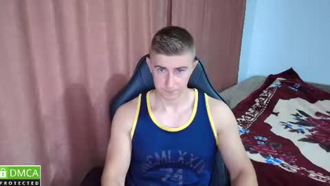 Snapshot of smanking22 chatting on 06/15/26, 04:58 smanking22 online show from 06/15/26, 04:58