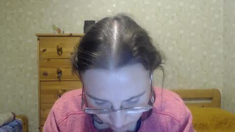 smart_rose online show from 01/04/25, 09:41