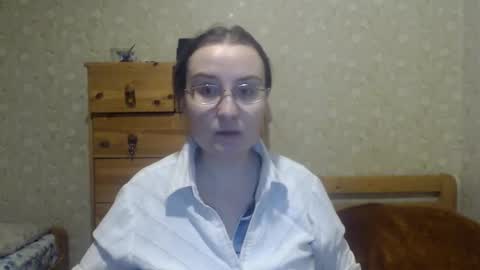 smart_rose online show from 02/04/25, 05:45