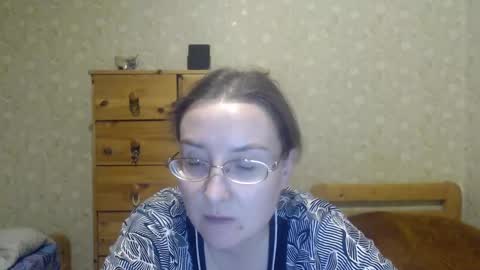 smart_rose online show from 02/12/25, 05:48