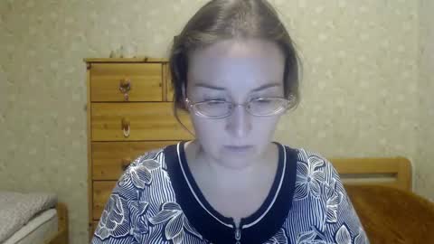 smart_rose online show from 03/02/25, 06:19