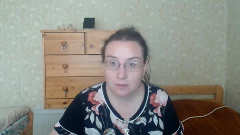 smart_rose online show from 09/20/25, 09:32