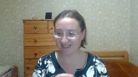smart_rose online show from 10/02/25, 09:11