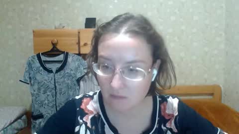 smart_rose online show from 10/13/25, 02:22
