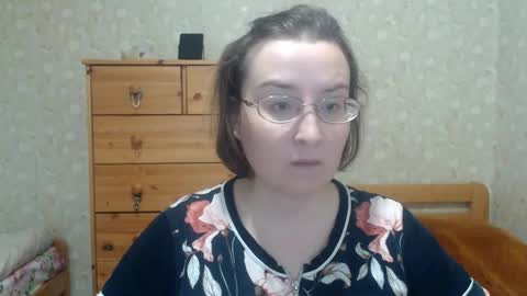 Snapshot of smart_rose chatting on 11/08/25, 12:16 smart_rose online show from 11/08/25, 12:16