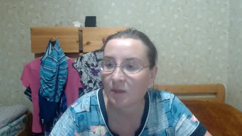 Snapshot of smart_rose chatting on 12/13/25, 09:09 smart_rose online show from 12/13/25, 09:09