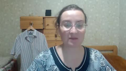 Snapshot of smart_rose chatting on 12/20/25, 03:41 smart_rose online show from 12/20/25, 03:41