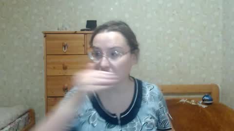 Snapshot of smart_rose chatting on 01/11/26, 06:02 smart_rose online show from 01/11/26, 06:02