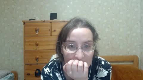 Snapshot of smart_rose chatting on 02/16/26, 04:14 smart_rose online show from 02/16/26, 04:14