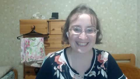 Snapshot of smart_rose chatting on 03/06/26, 07:32 smart_rose online show from 03/06/26, 07:32