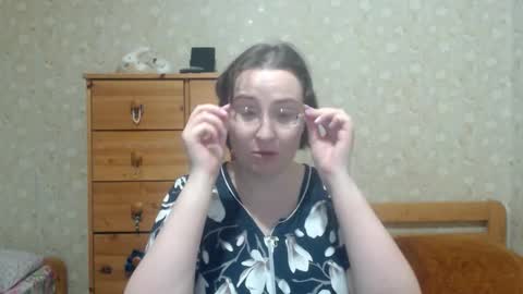 Snapshot of smart_rose chatting on 03/17/26, 07:17 smart_rose online show from 03/17/26, 07:17