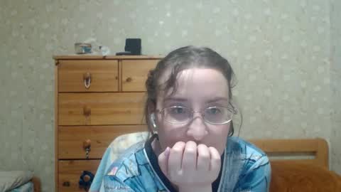 Snapshot of smart_rose chatting on 03/27/26, 01:00 smart_rose online show from 03/27/26, 01:00