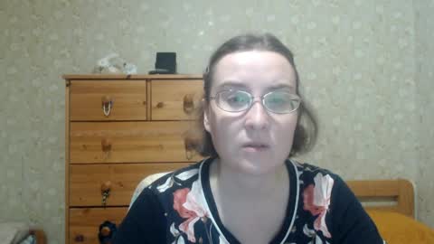 Snapshot of smart_rose chatting on 04/02/26, 06:05 smart_rose online show from 04/02/26, 06:05
