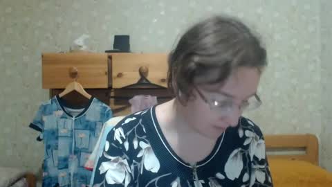 Snapshot of smart_rose chatting on 06/03/26, 08:25 smart_rose online show from 06/03/26, 08:25