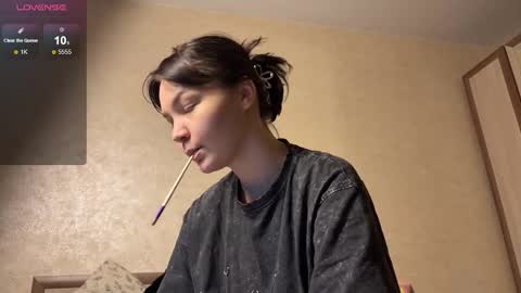 Jess online show from 12/04/25, 10:13