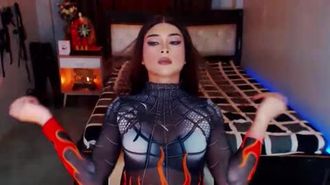 Snapshot of smasherqueen chatting on 11/03/25, 11:33 smasherqueen online show from 11/03/25, 11:33