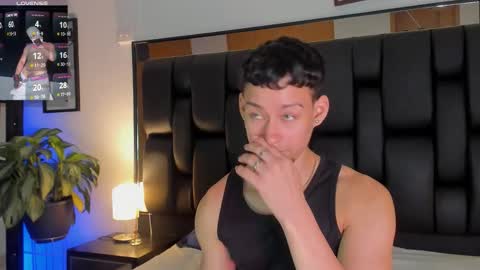 Jade Smiith online show from 10/16/25, 10:44