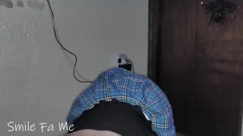 Snapshot of smilefame123 chatting on 10/09/25, 07:01 Smile Fa Me online show from 10/09/25, 07:01