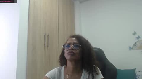 Smileth online show from 01/31/25, 11:56