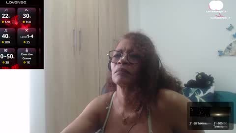 Smileth online show from 02/07/25, 03:41