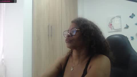 Smileth online show from 02/27/25, 12:02