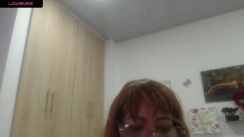 Smileth online show from 04/01/26, 01:01