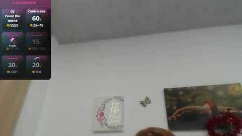 Smileth online show from 04/26/26, 12:58