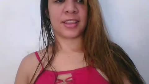 Snapshot of smileycherry chatting on 12/21/24, 05:03 smileycherry online show from 12/21/24, 05:03