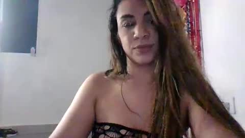 Snapshot of smileycherry chatting on 12/29/24, 02:49 smileycherry online show from 12/29/24, 02:49