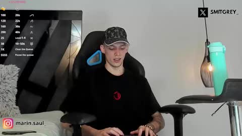 Snapshot of smitgrey chatting on 12/13/25, 08:47 SMIT online show from 12/13/25, 08:47