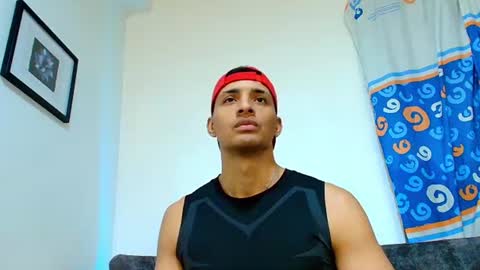 Snapshot of smith_fitness chatting on 06/26/26, 01:48 Smith Fitness online show from 06/26/26, 01:48