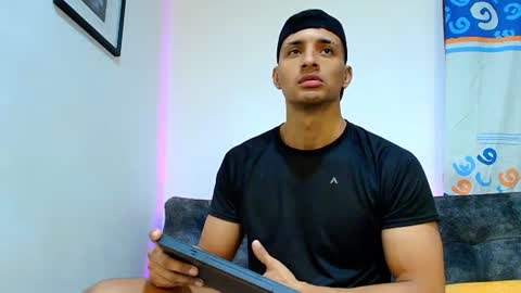 Snapshot of smith_fitness chatting on 07/26/26, 03:19 Smith Fitness online show from 07/26/26, 03:19