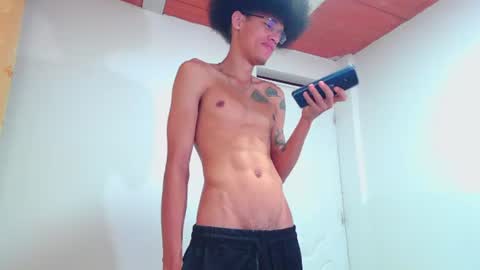 Snapshot of smith_gael chatting on 06/24/26, 04:06 Smith Gael online show from 06/24/26, 04:06