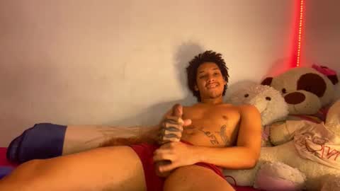 smith_kiki66 online show from 06/10/26, 05:23