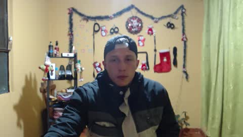 Snapshot of smith_lechosoxxx chatting on 11/27/25, 02:02 smith_lechosoxxx online show from 11/27/25, 02:02