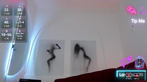 Snapshot of smith_luxes777 chatting on 03/26/26, 01:11 777 online show from 03/26/26, 01:11