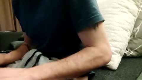 Smokeandwatching online show from 01/09/25, 11:24