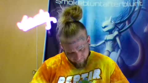 smoke online show from 06/17/26, 02:18