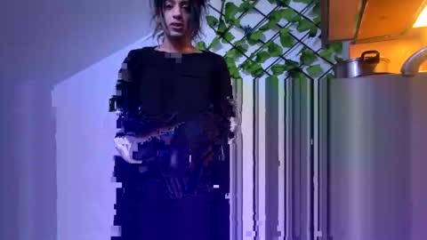 Snapshot of smokegp chatting on 10/30/25, 12:12 smokegp online show from 10/30/25, 12:12