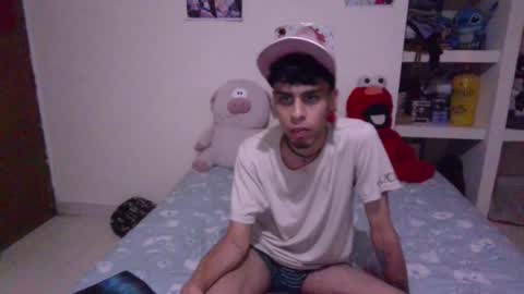 Snapshot of smoker00teddybear chatting on 12/28/24, 06:49 teddy online show from 12/28/24, 06:49