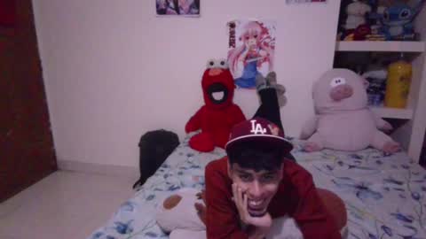 Snapshot of smoker00teddybear chatting on 01/11/25, 09:26 teddy online show from 01/11/25, 09:26