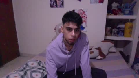 Snapshot of smoker00teddybear chatting on 02/01/25, 08:08 teddy online show from 02/01/25, 08:08