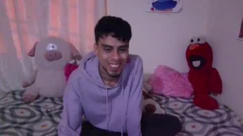 Snapshot of smoker00teddybear chatting on 02/15/25, 10:44 teddy online show from 02/15/25, 10:44