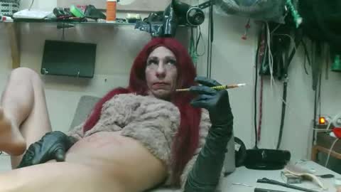 smokeslut365 online show from 05/20/26, 10:49