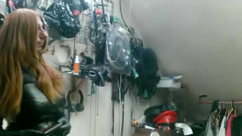 smokeslut365 online show from 05/22/26, 02:30