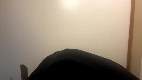 Snapshot of smokeymt420 chatting on 12/10/24, 03:01 smokeymt420 online show from 12/10/24, 03:01
