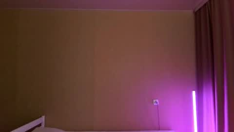 Snapshot of smokin7sexy7style chatting on 11/16/25, 12:55 Matt Daemon online show from 11/16/25, 12:55